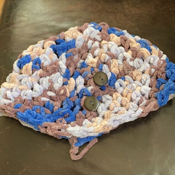 Handmade Large Knit Beanies - Picture 5 of 5